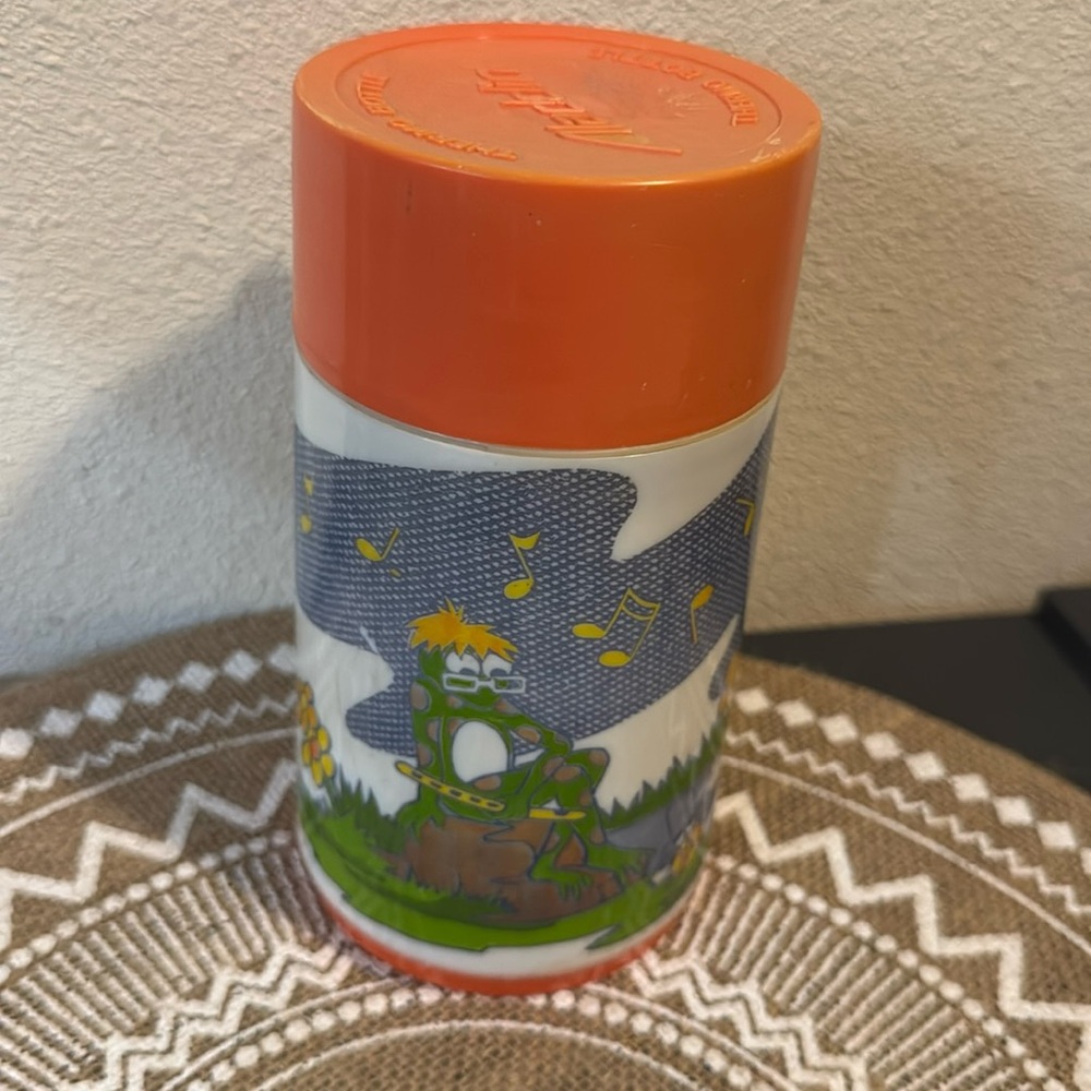 $5 bundled - VTG Aladdin kids thermos